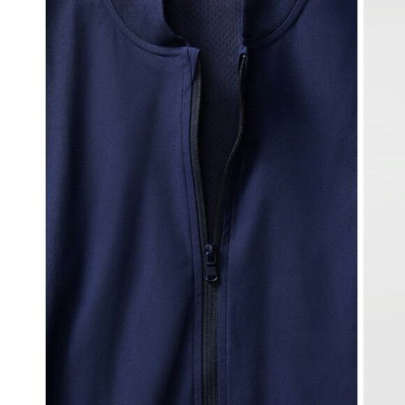 Fabletics Mens The Don Everyday Bomber Size Small Navy Lined Rain Resistant - Picture 9 of 10